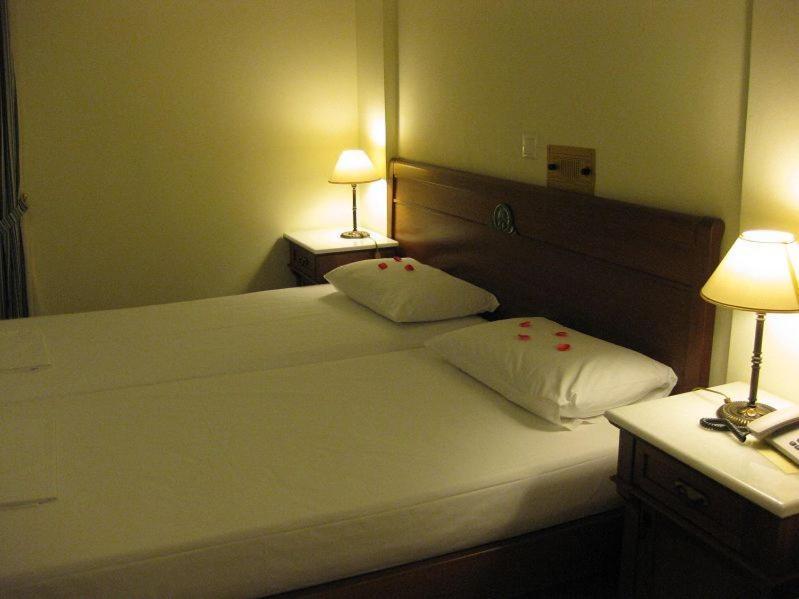Florena Hotel Episkopos Room photo