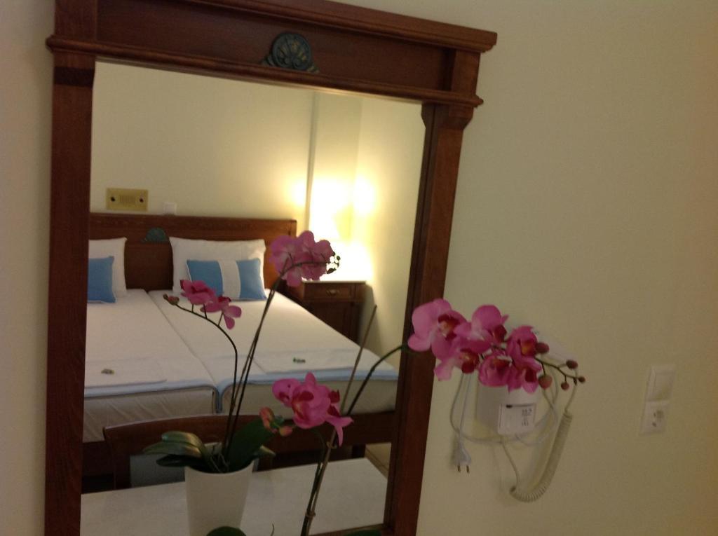 Florena Hotel Episkopos Room photo
